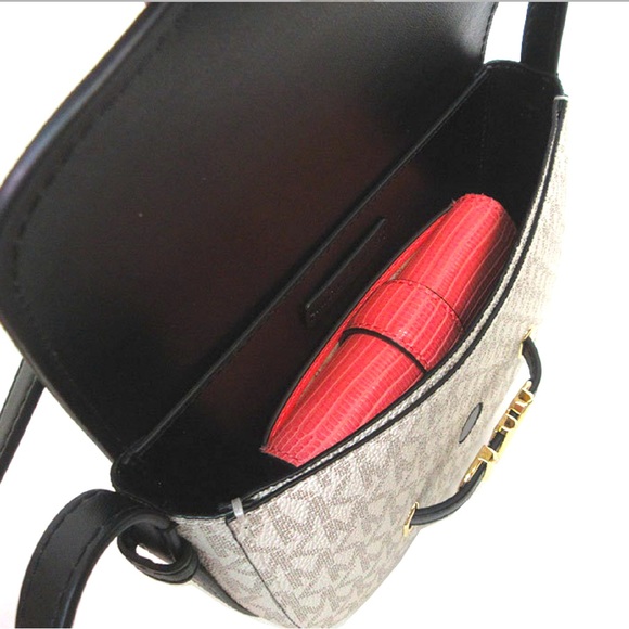 SOLD NWT Michael Kors Reed Small Logo and Leather Crossbody Bag Vanilla/Black - Picture 17 of 17